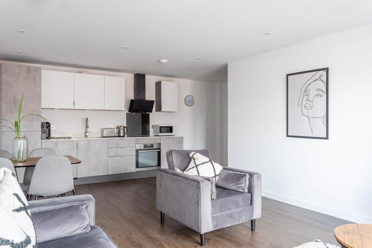 Stay Zeni, Ouse Court York Contemporary 2 Bed Flat Exterior photo